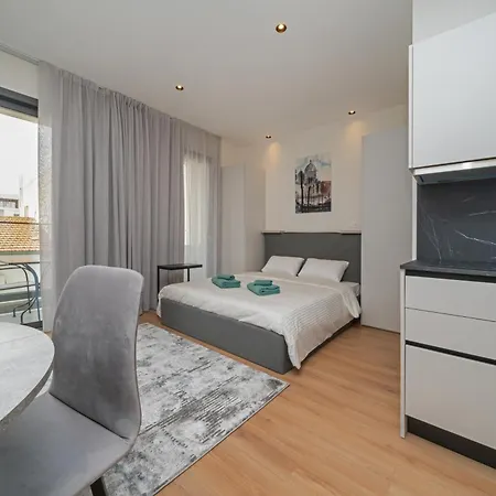 Luxury Studio In The Heart Of Limassol Exterior photo