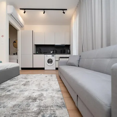 Luxury Studio In The Heart Of Limassol Exterior photo