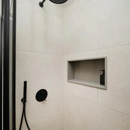 Luxury Studio In The Heart Of Limassol Exterior photo