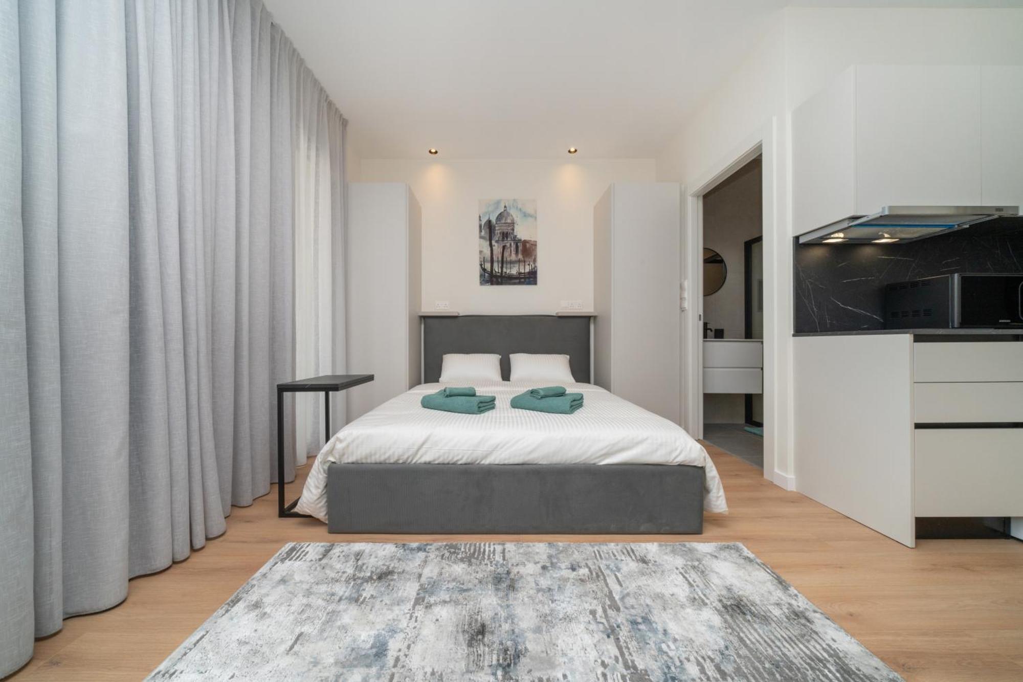 Luxury In The Heart Of Apartment Limassol